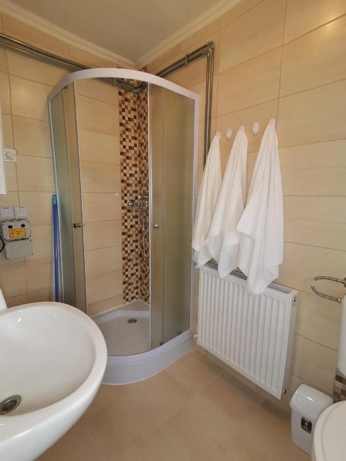 Gyoengyvirag Apartmanhaz Hajdúszoboszló Εξωτερικό φωτογραφία